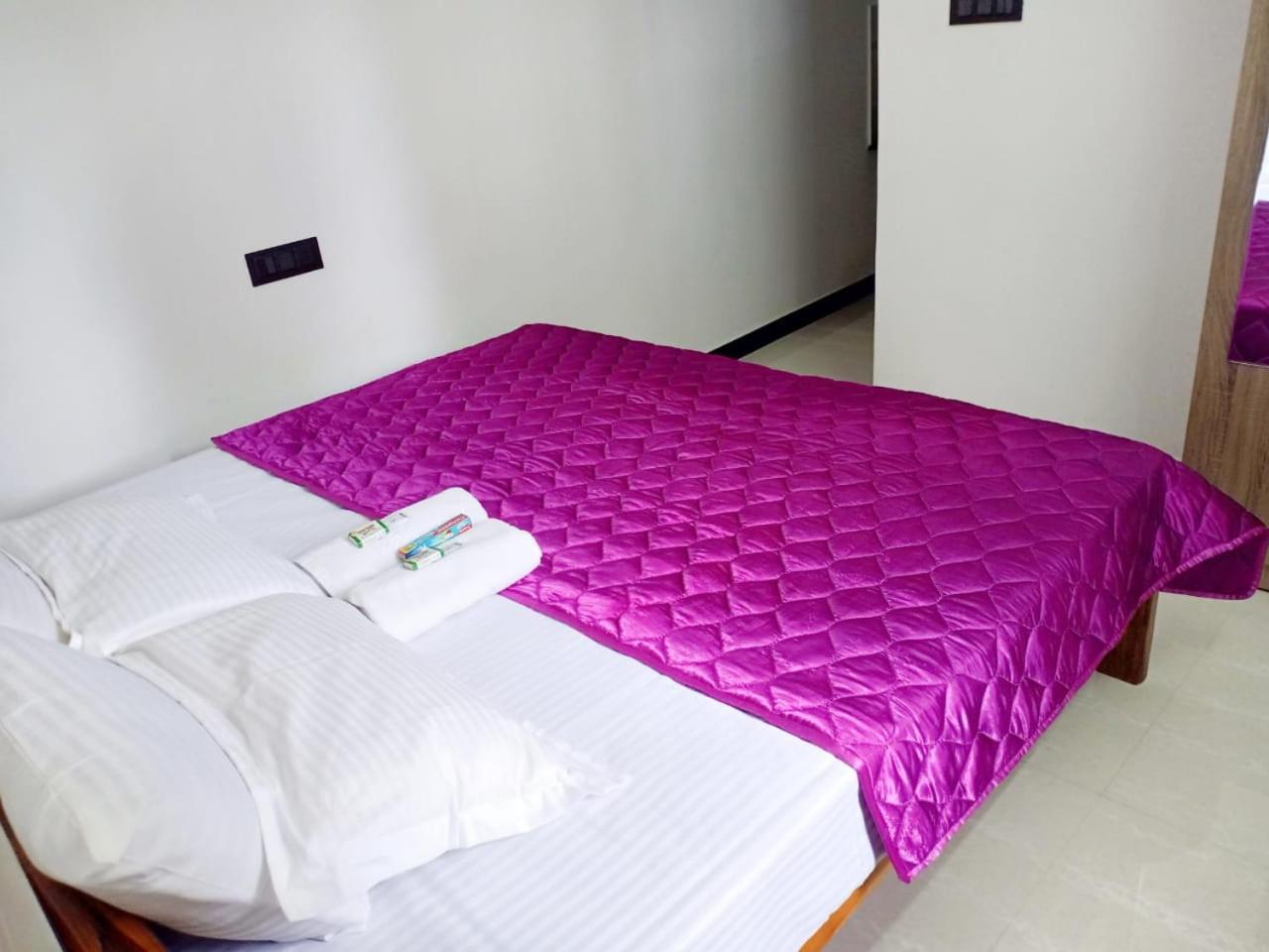 Pear Tree Entire 2Bhk Villa โกตากิริ ภายนอก รูปภาพ