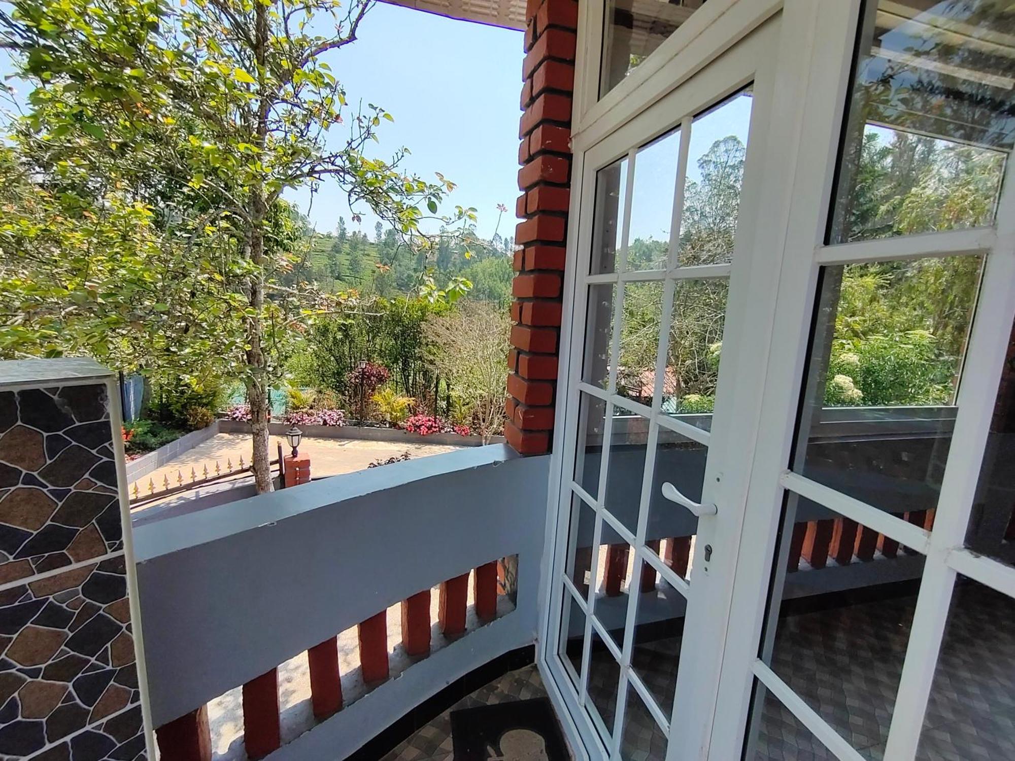 Pear Tree Entire 2Bhk Villa โกตากิริ ภายนอก รูปภาพ